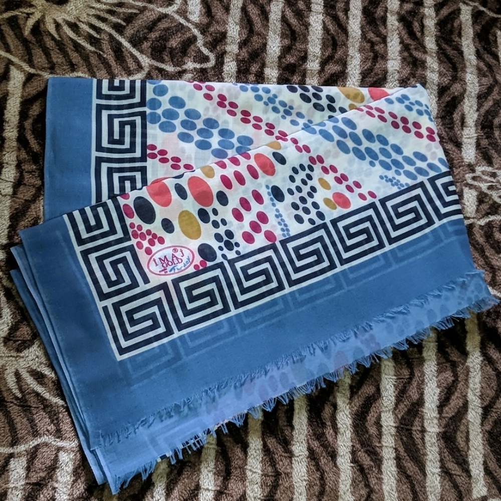 Women's scarf/ shawl/wrap multicolored with design